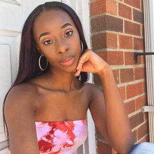 Meet your Posher, Kitania